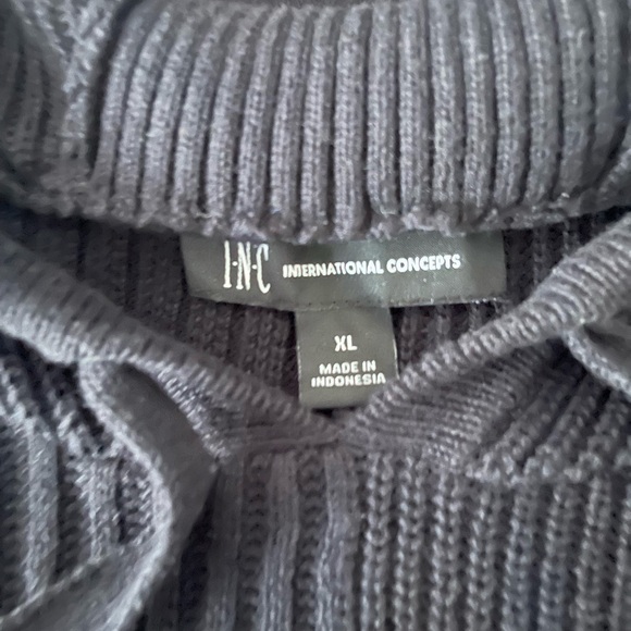 Men’s hooded sweat shirt - Picture 2 of 2